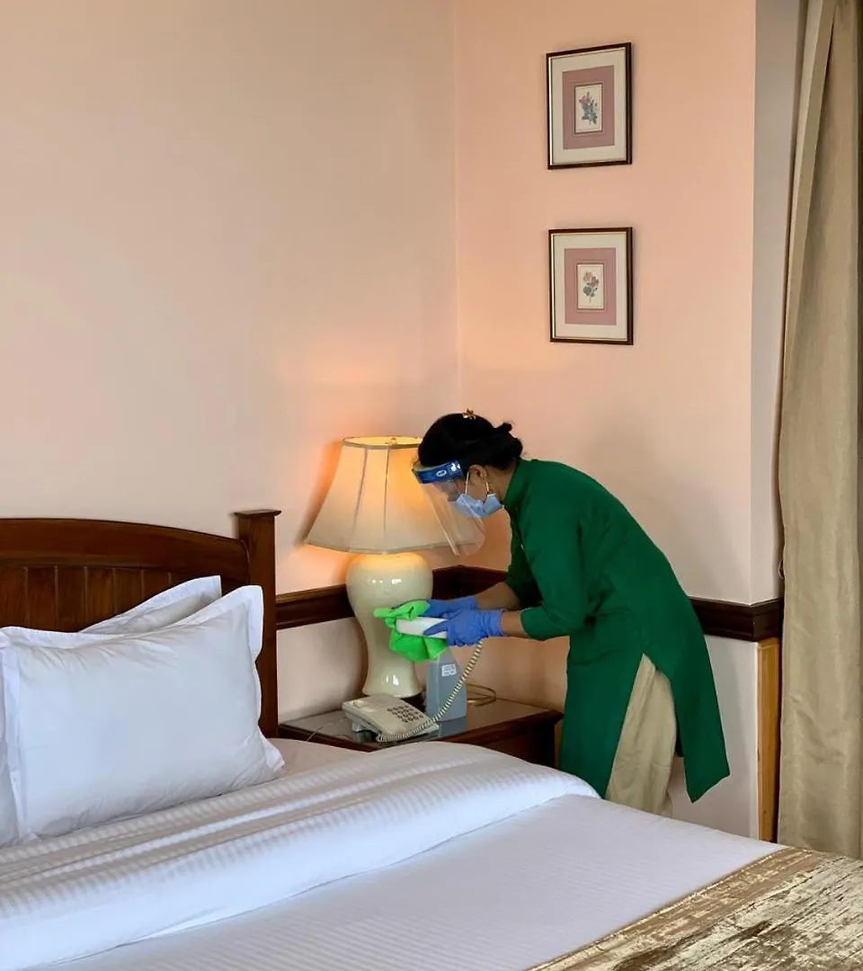 Mahasu House Hotel Shimla 2*,