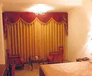 De Park Hotel